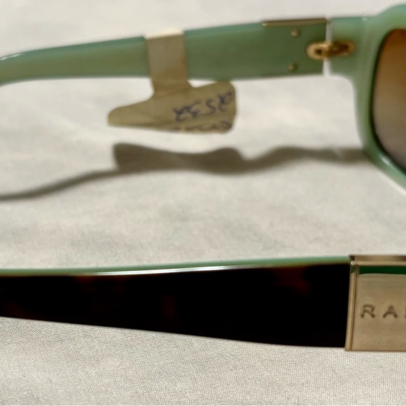 Ralph Lauren Brown and Green Sunglasses with Vintage-Inspired Design - Picture 7 of 16